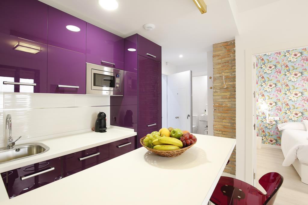 Hi Room - Smart Apartments - Ac กรานาดา ภายนอก รูปภาพ